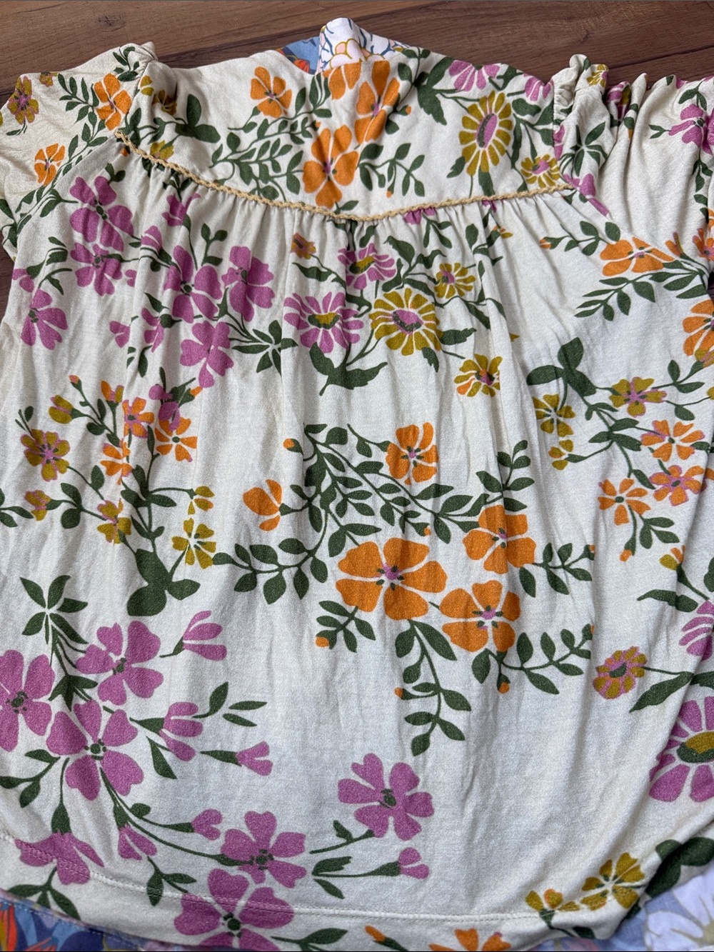 Bl^nk London x Anthropologie STEPHANIE Yellow Blue Floral V-Neck Top size M - Picture 8 of 8